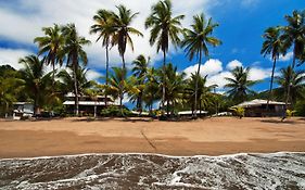 Playa de Oro Lodge